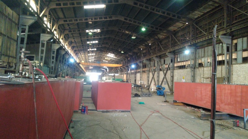 Tank connection flange