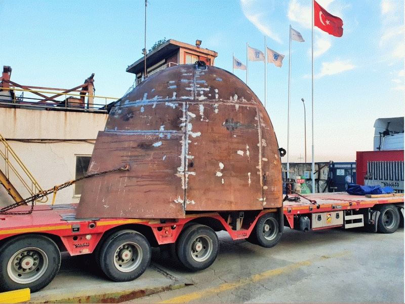 Heavy-lift crane operations