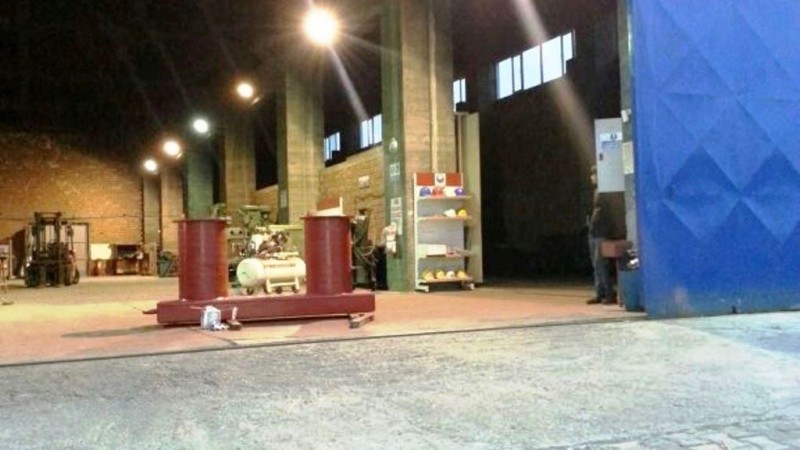 Roller chocks and fairleads